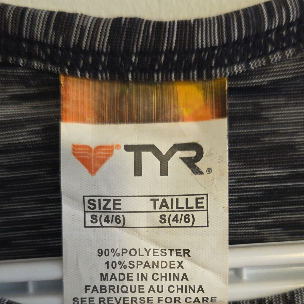 TYR WOMENS RASHGUARD - Picture 5 of 8